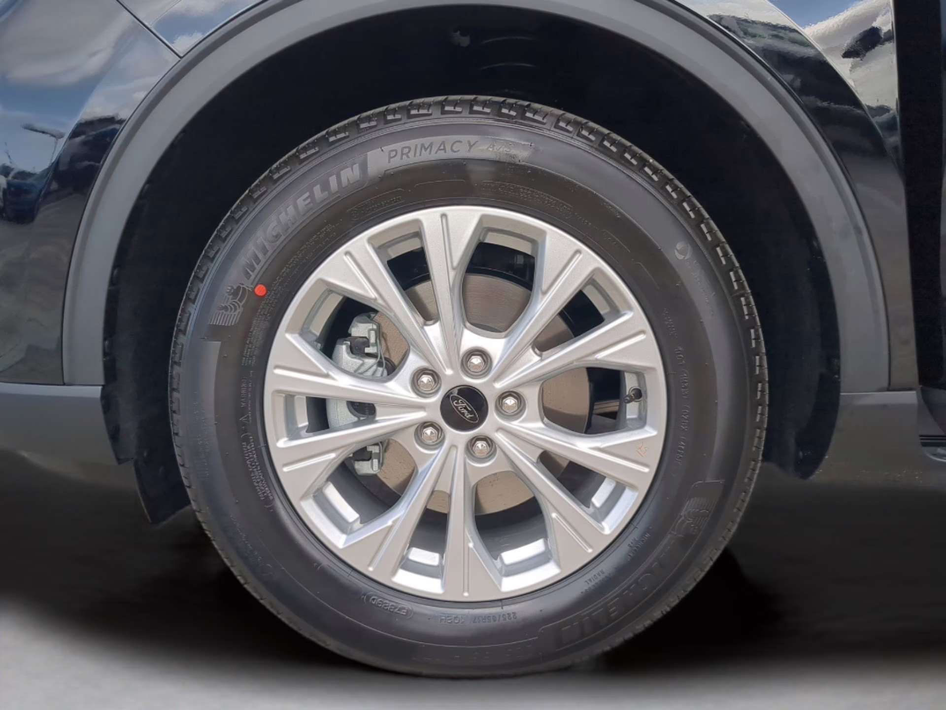 2026 Agate Black Metallic Ford Escape Active FWD SUV