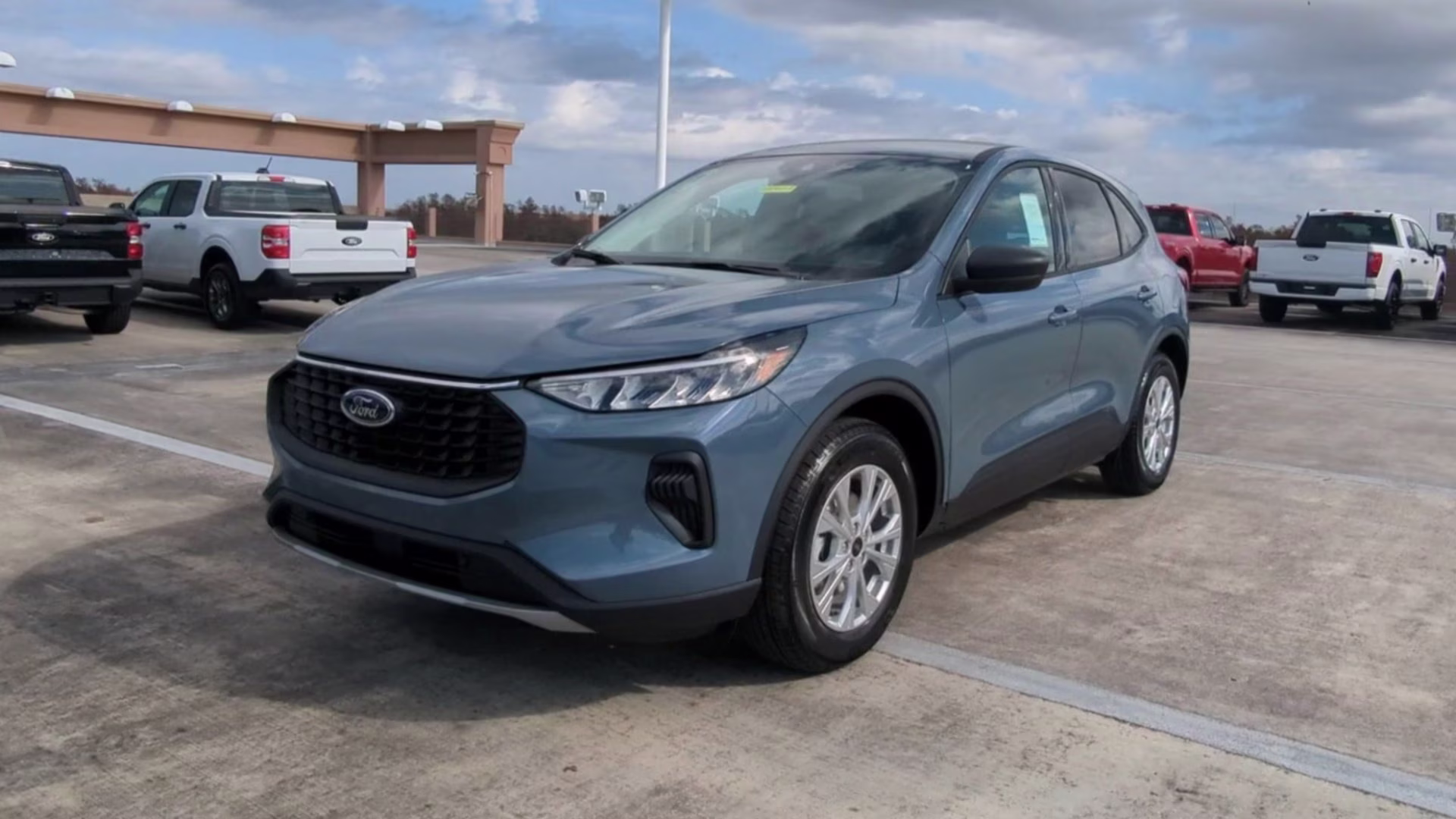 2026 Vapor Blue Metallic Ford Escape Active FWD SUV