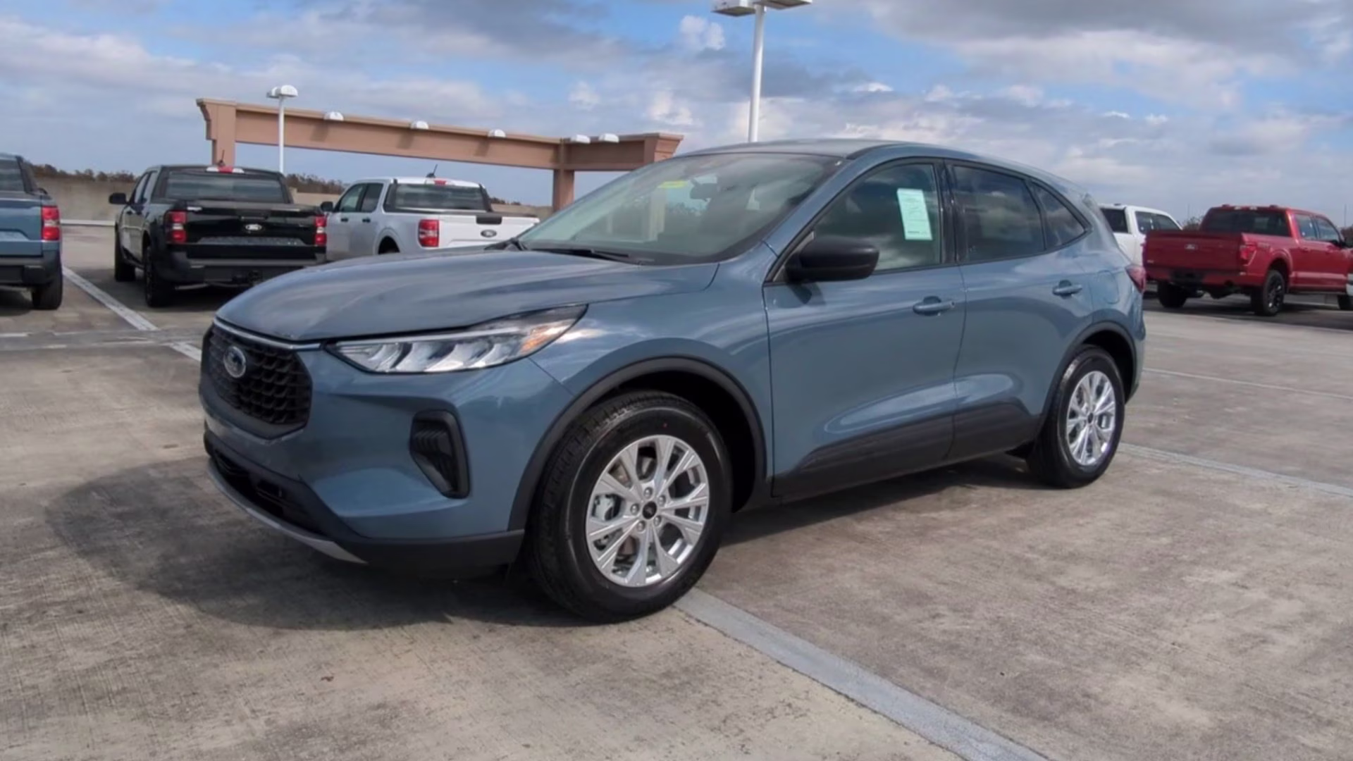2026 Vapor Blue Metallic Ford Escape Active FWD SUV