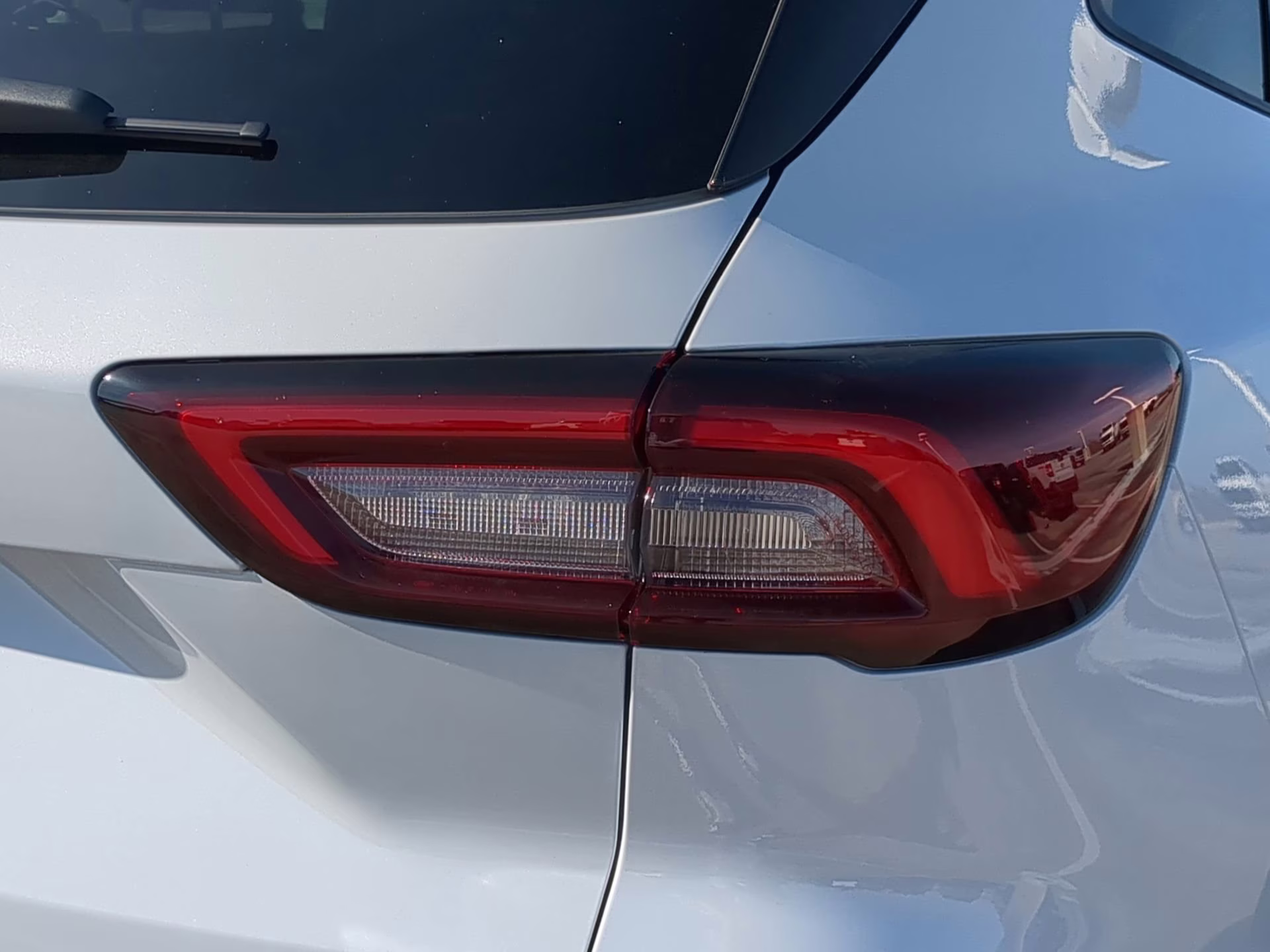 2026 Space Silver Metallic Ford Escape Active FWD SUV