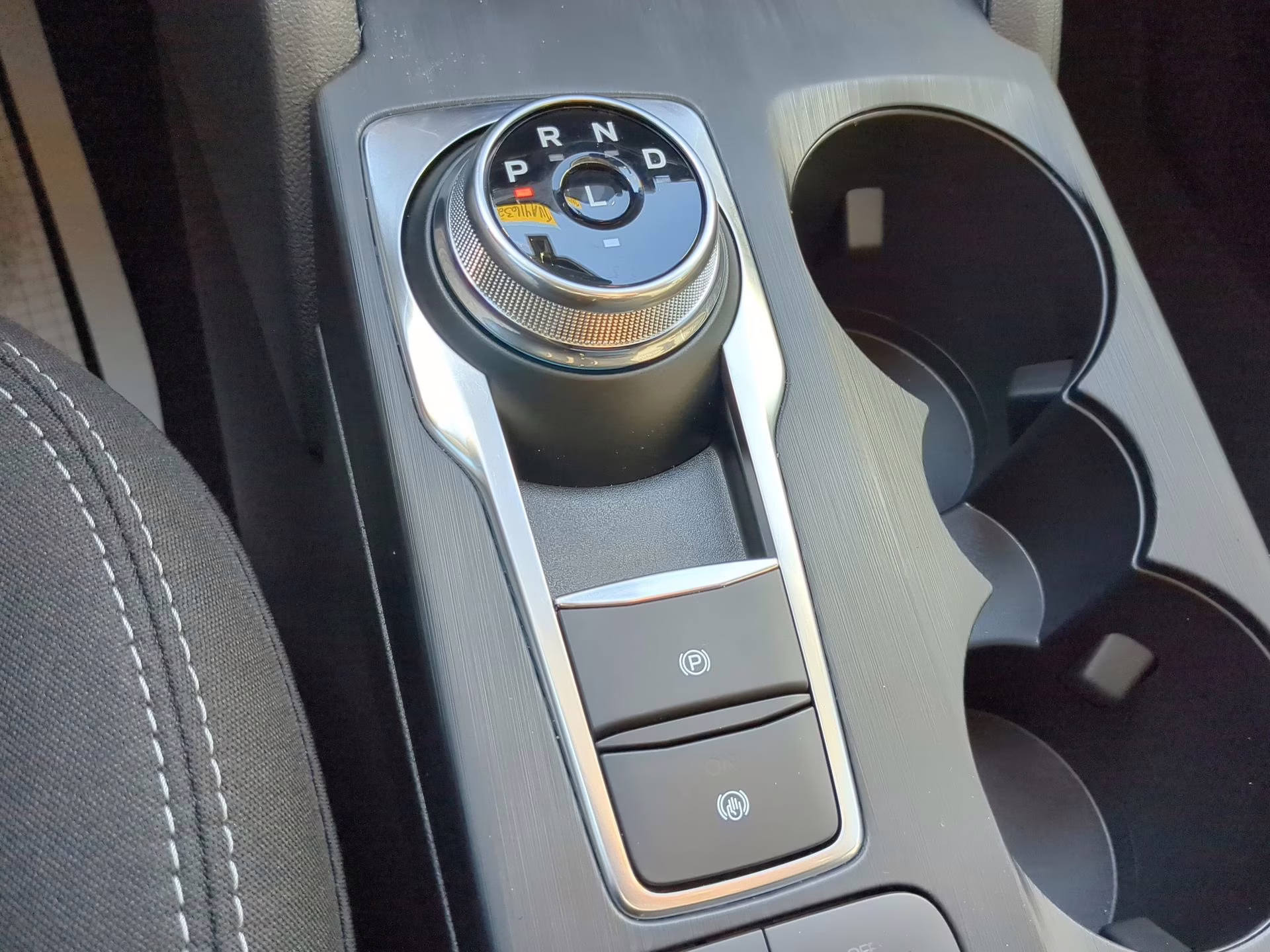 2026 Carbonized Gray Metallic Ford Escape Active FWD SUV