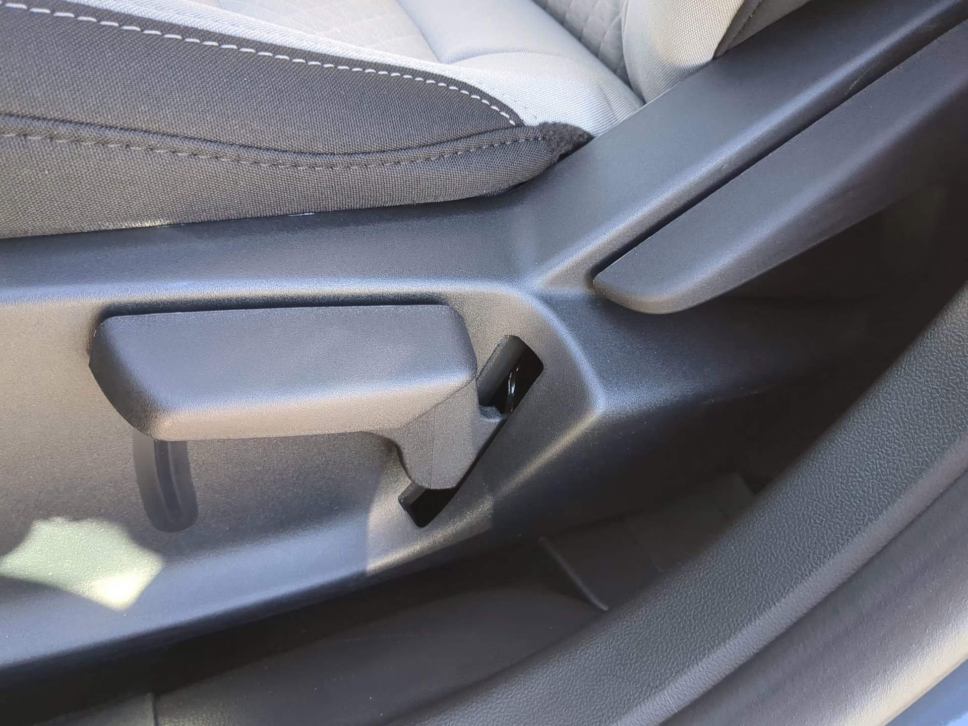 2026 Vapor Blue Metallic Ford Escape Active FWD SUV