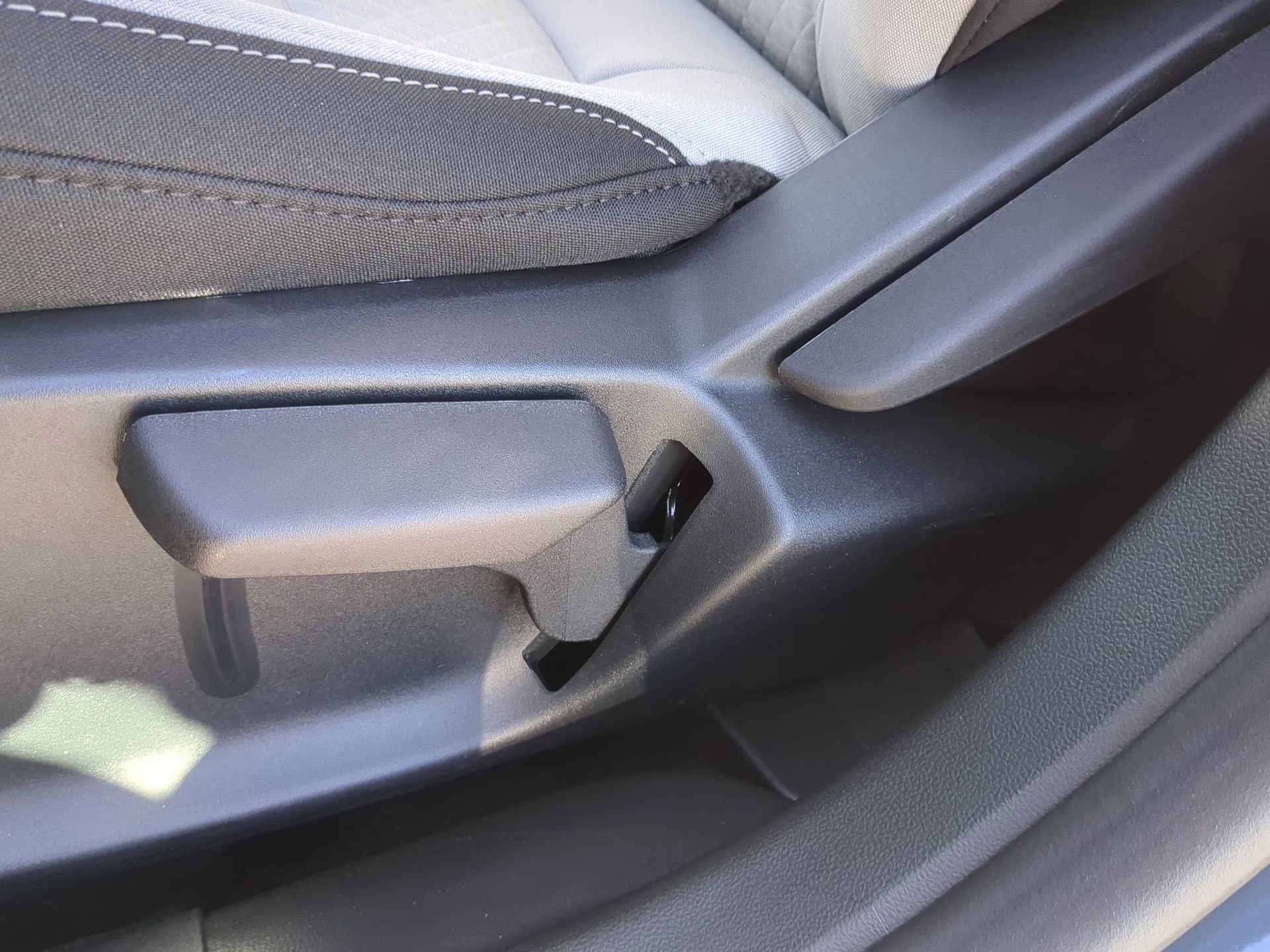 2026 Vapor Blue Metallic Ford Escape Active FWD SUV