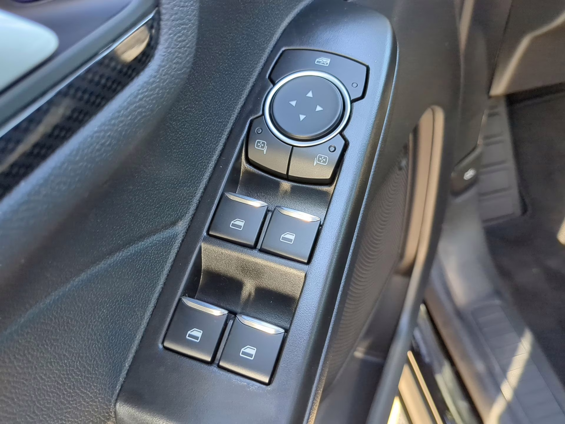 2026 Agate Black Metallic Ford Escape ST-Line FWD SUV