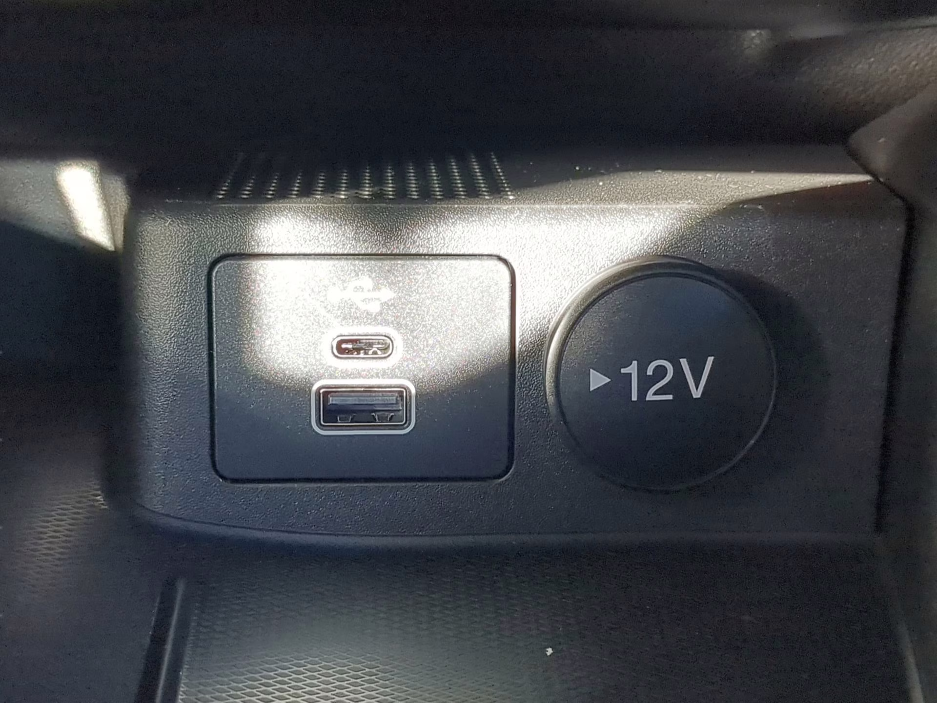 2026 Agate Black Metallic Ford Escape ST-Line FWD SUV