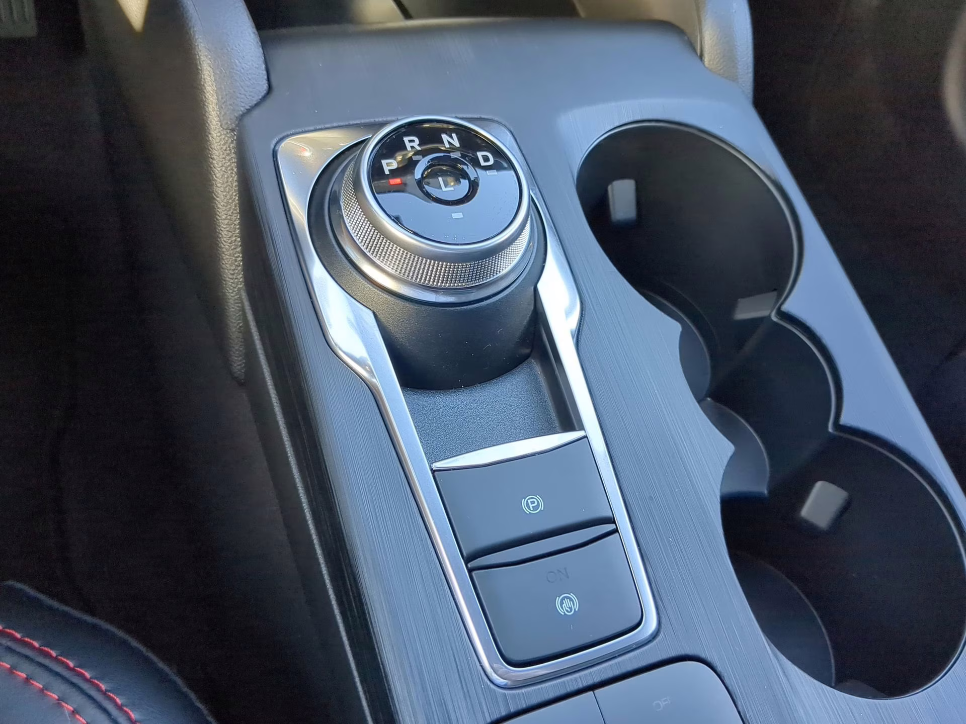 2026 Agate Black Metallic Ford Escape ST-Line FWD SUV