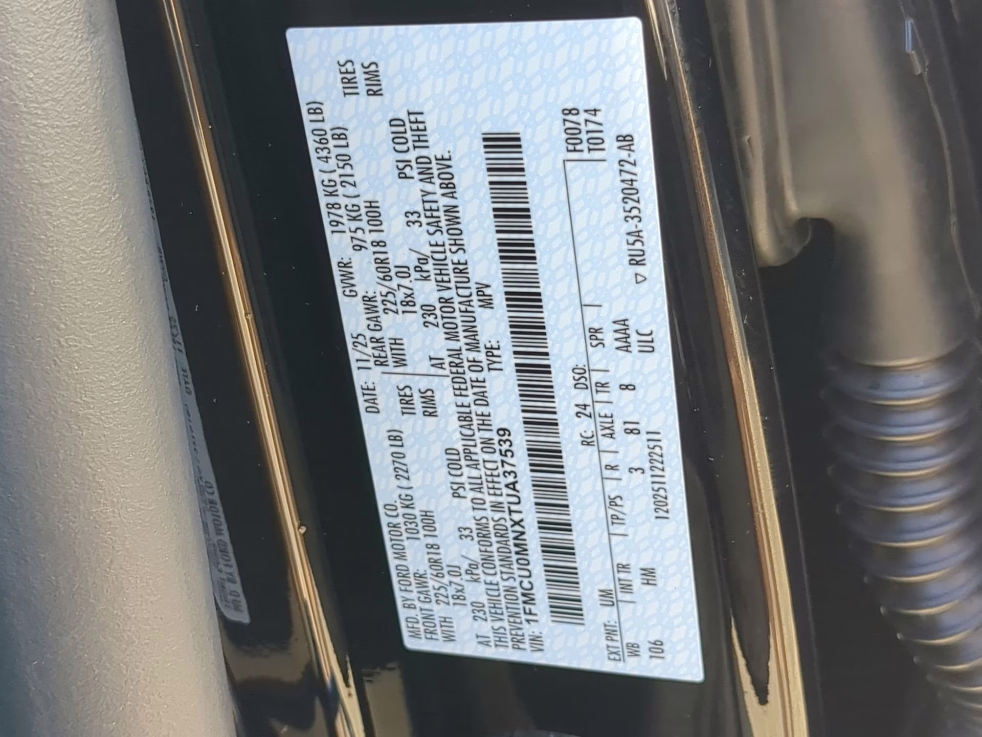 2026 Agate Black Metallic Ford Escape ST-Line FWD SUV