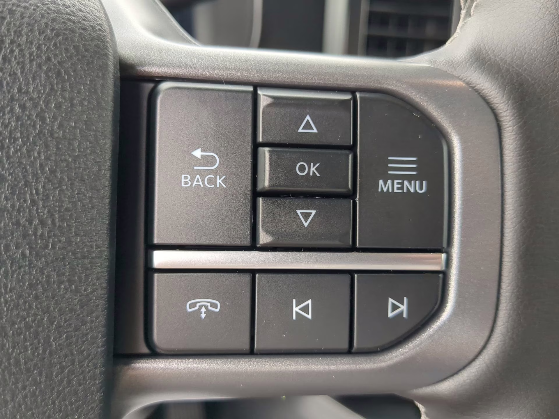 2026 Agate Black Metallic Ford Super Duty F-250 SRW LARIAT Crew Cab Pickup 4X4 Truck