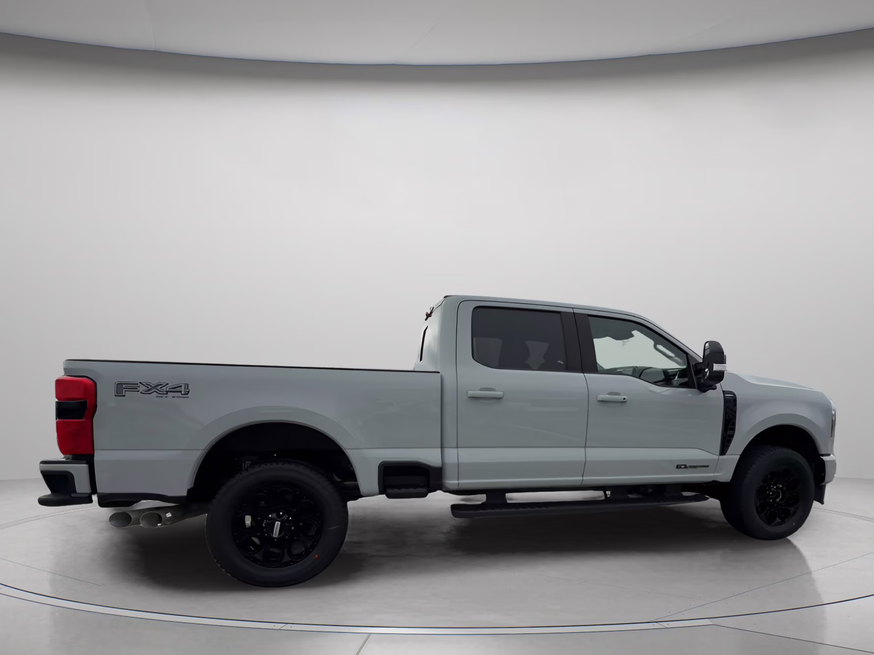 2026 Avalanche Ford Super Duty F-350 SRW LARIAT Crew Cab Pickup 4X4 Truck