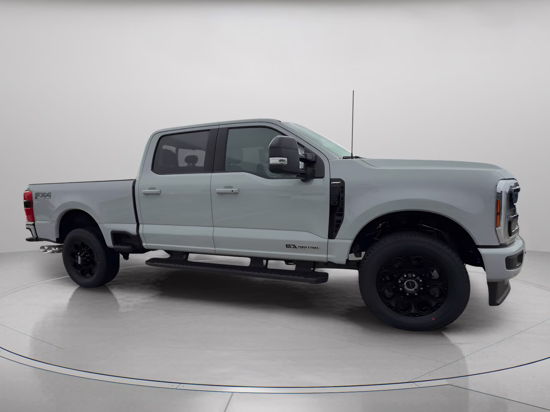 2026 Avalanche Ford Super Duty F-350 SRW LARIAT Crew Cab Pickup 4X4 Truck