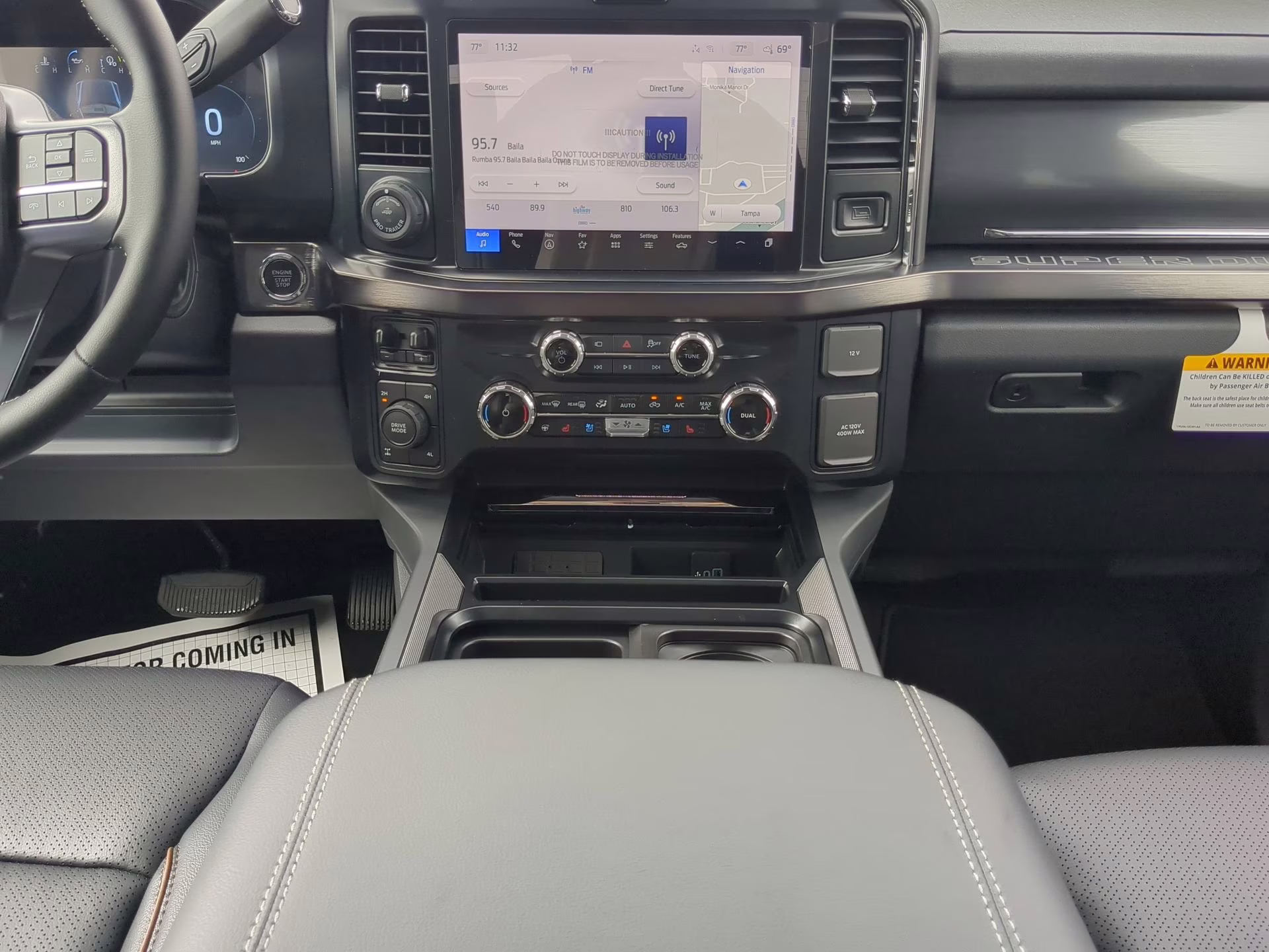 2026 Avalanche Ford Super Duty F-350 SRW LARIAT Crew Cab Pickup 4X4 Truck