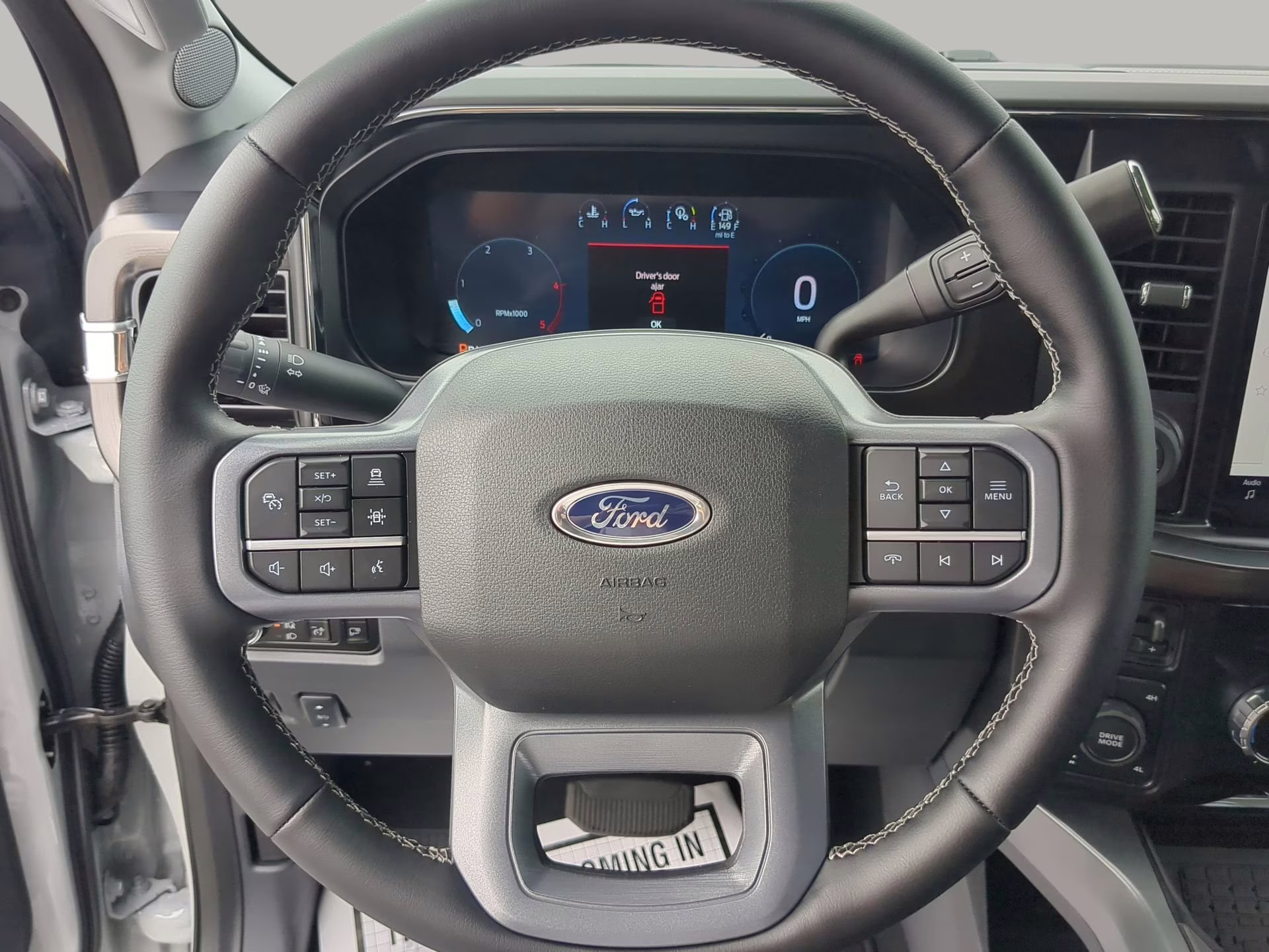 2026 Avalanche Ford Super Duty F-350 SRW LARIAT Crew Cab Pickup 4X4 Truck