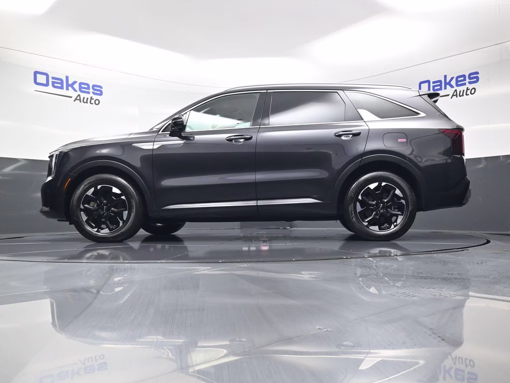 2025 Panthera Metal Kia Sorento S FWD SUV