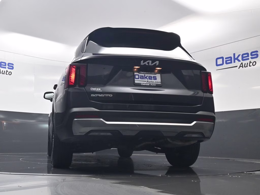 2025 Panthera Metal Kia Sorento S FWD SUV