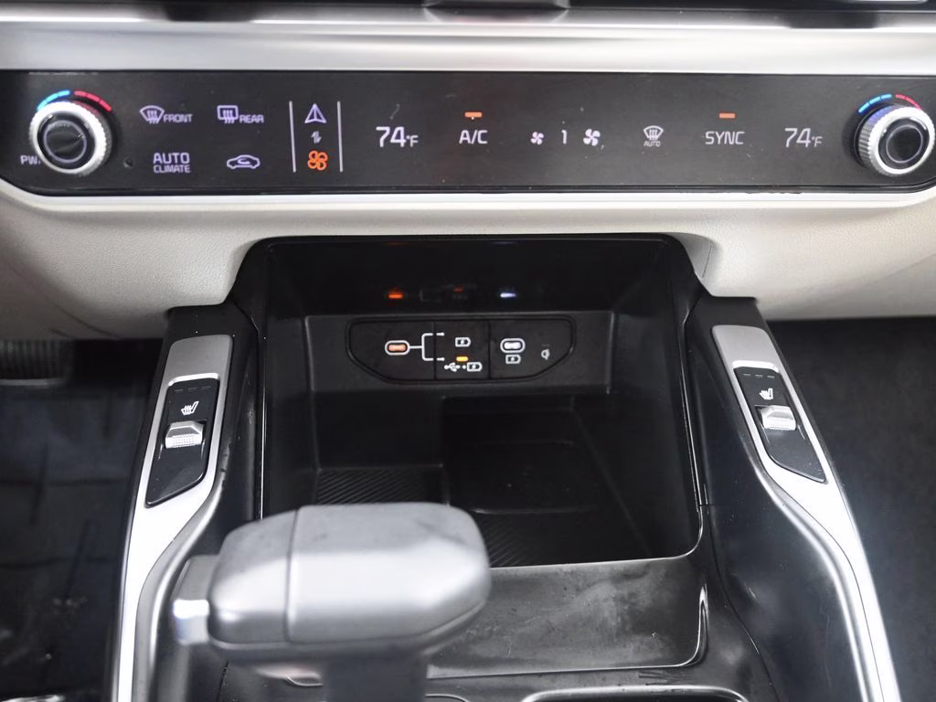 2025 Panthera Metal Kia Sorento S FWD SUV