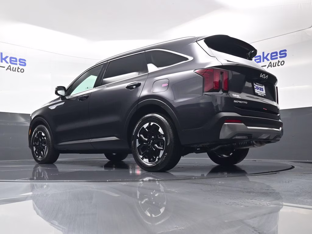 2025 Panthera Metal Kia Sorento S FWD SUV
