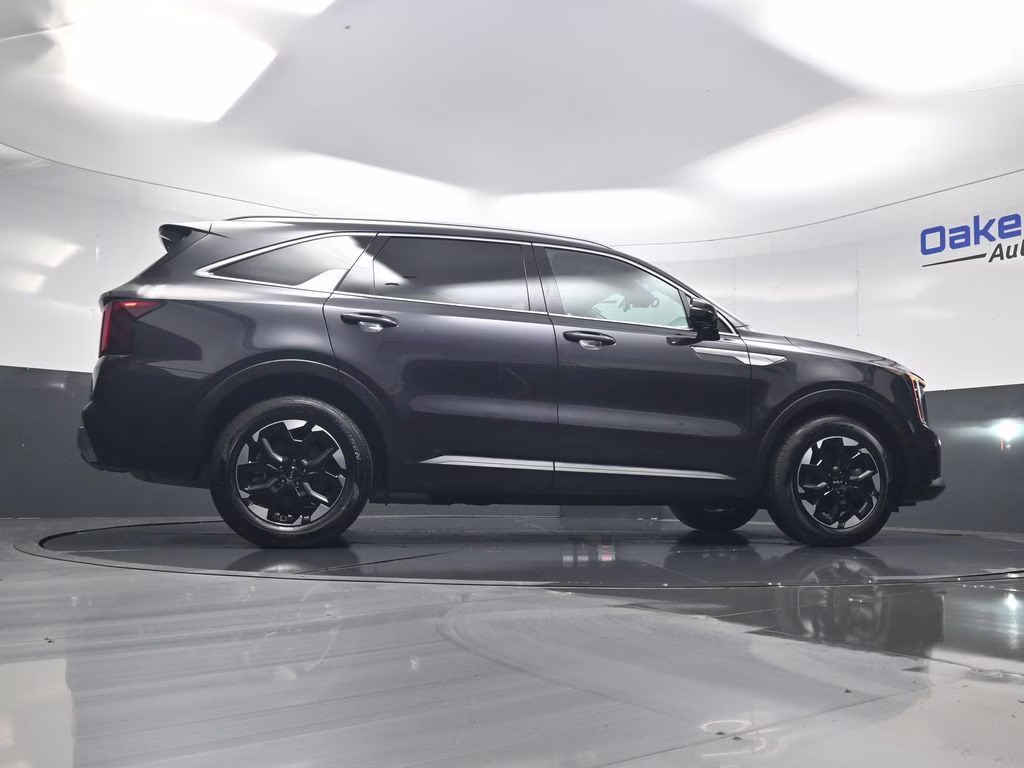 2025 Panthera Metal Kia Sorento S FWD SUV