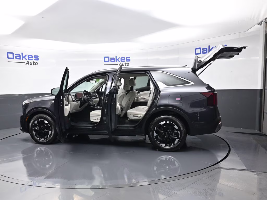 2025 Panthera Metal Kia Sorento S FWD SUV