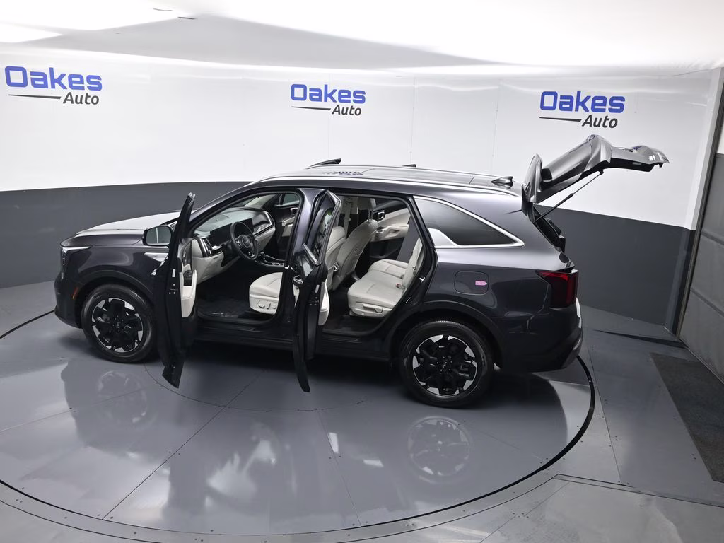 2025 Panthera Metal Kia Sorento S FWD SUV