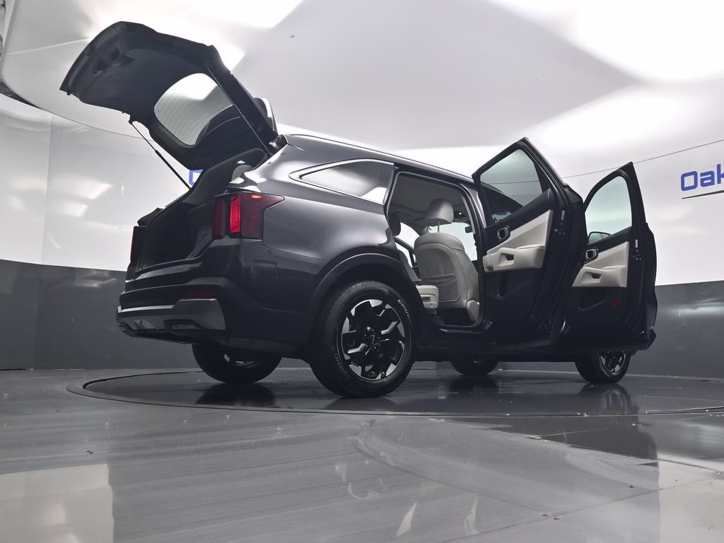 2025 Panthera Metal Kia Sorento S FWD SUV