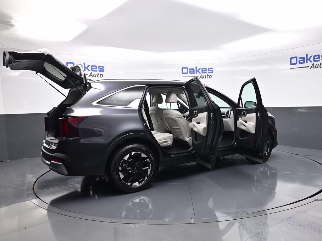 2025 Panthera Metal Kia Sorento S FWD SUV