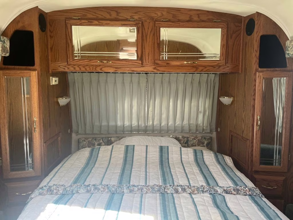1996 Airstream Excella 1000 29/EX RV
