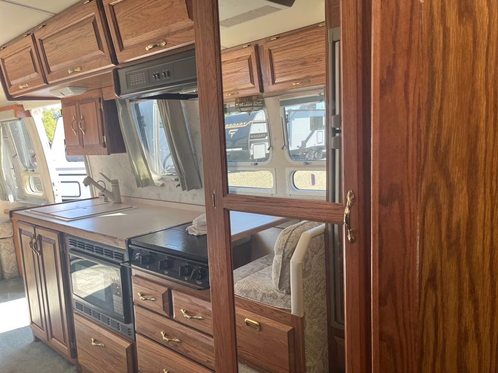 1996 Airstream Excella 1000 29/EX RV
