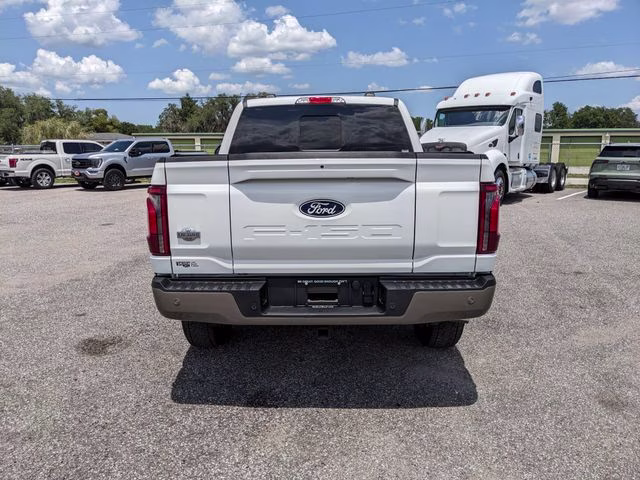 2025 Star White Metallic Tri-Coat Ford F-150 King Ranch 4X4 Truck