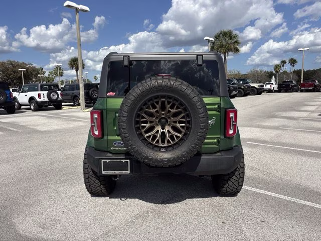 2025 Eruption Green Metallic Ford Bronco Outer Banks 4X4 Convertible