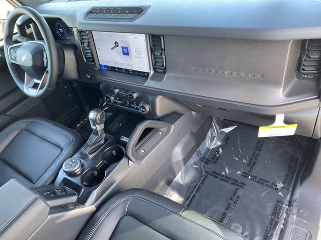 2025 Desert Sand Ford Bronco Badlands 4X4 Convertible