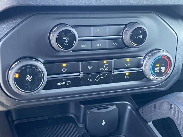 2025 Desert Sand Ford Bronco Badlands 4X4 Convertible