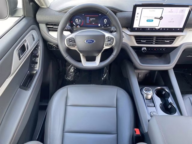 2026 Agate Black Metallic Ford Explorer Active w/200A Pkg RWD SUV