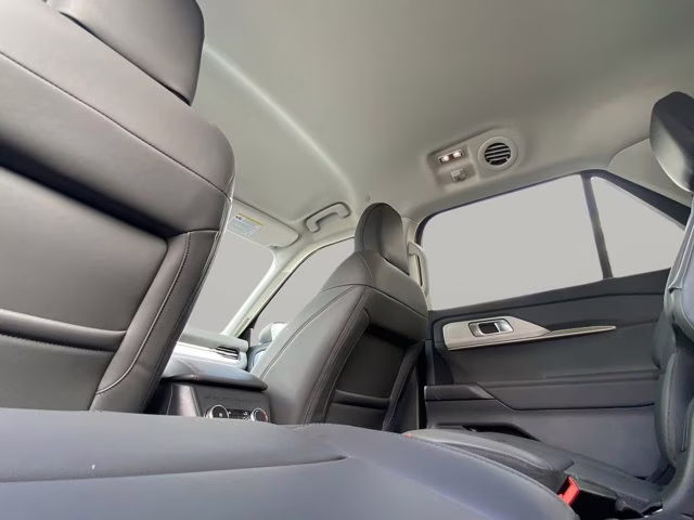 2026 Agate Black Metallic Ford Explorer Active w/200A Pkg RWD SUV