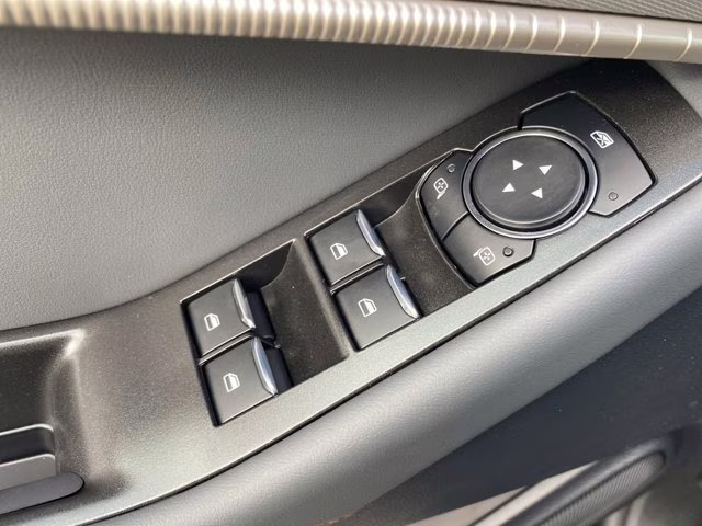 2026 Agate Black Metallic Ford Explorer Active w/200A Pkg RWD SUV