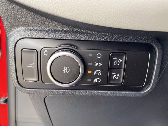 2026 Rapid Red Metallic Tinted Clearcoat Ford Explorer Platinum 4X4 SUV