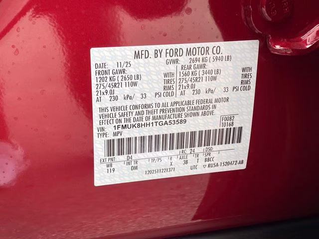 2026 Rapid Red Metallic Tinted Clearcoat Ford Explorer Platinum 4X4 SUV