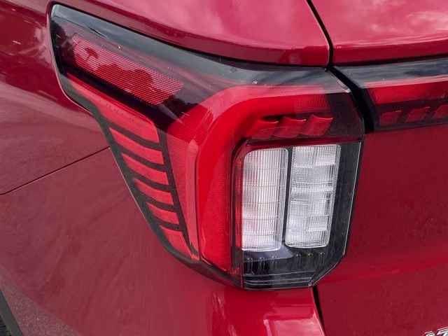 2026 Rapid Red Metallic Tinted Clearcoat Ford Explorer Platinum 4X4 SUV