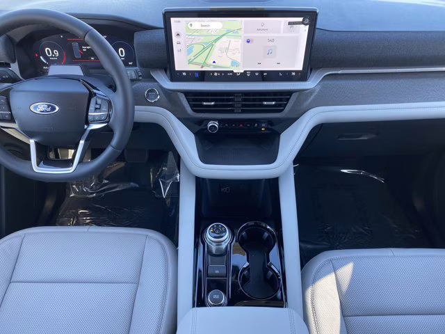 2026 Rapid Red Metallic Tinted Clearcoat Ford Explorer Platinum 4X4 SUV