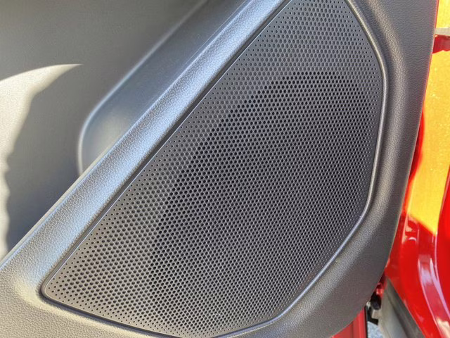 2026 Rapid Red Metallic Tinted Clearcoat Ford Explorer Platinum 4X4 SUV