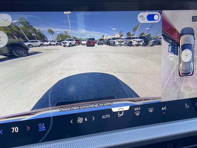 2026 Rapid Red Metallic Tinted Clearcoat Ford Explorer Platinum 4X4 SUV