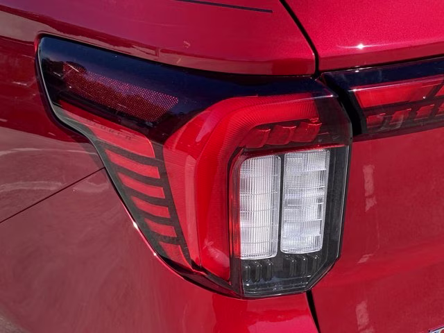 2026 Rapid Red Metallic Tinted Clearcoat Ford Explorer Platinum 4X4 SUV