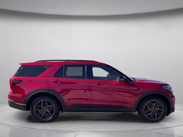 2026 Rapid Red Metallic Tinted Clearcoat Ford Explorer ST RWD SUV