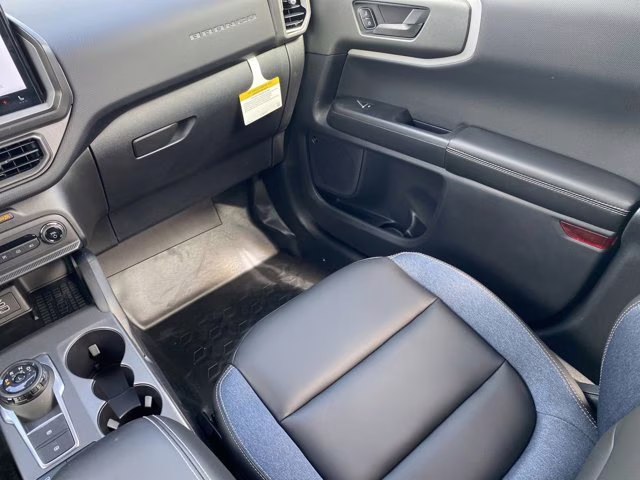 2025 Velocity Blue Metallic Ford Bronco Sport Outer Banks 4X4 SUV