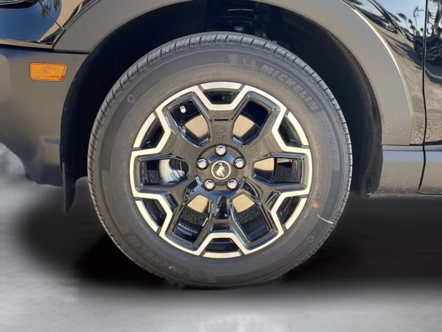 2025 Shadow Black Ford Bronco Sport Outer Banks 4X4 SUV