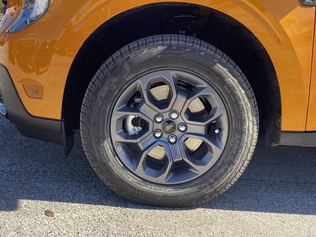 2026 Orange Fury Metallic Tri-Coat Ford Maverick XLT AWD Truck