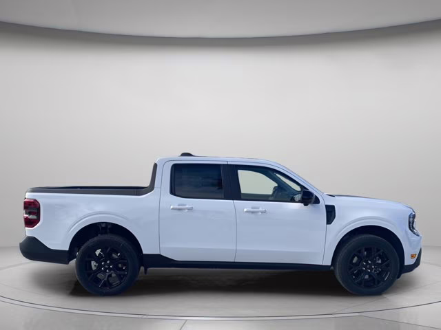 2026 Oxford White Ford Maverick LARIAT AWD Truck
