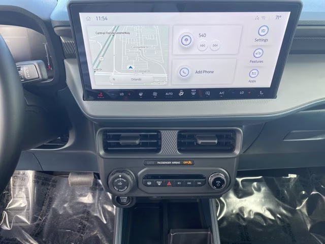 2026 Oxford White Ford Maverick LARIAT AWD Truck