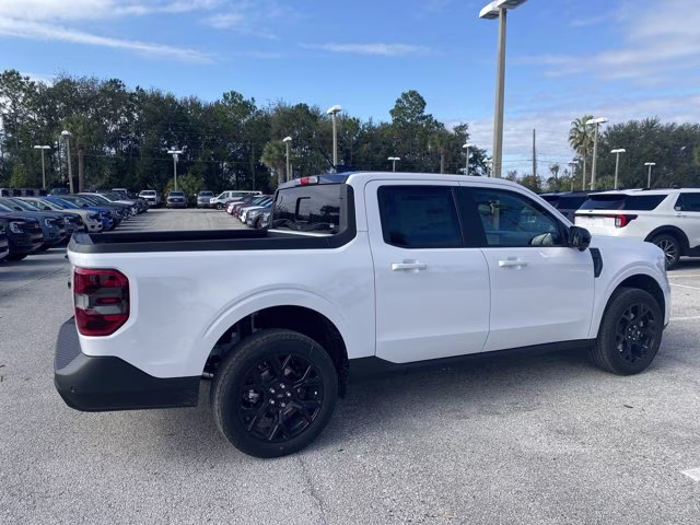 2026 Oxford White Ford Maverick LARIAT AWD Truck