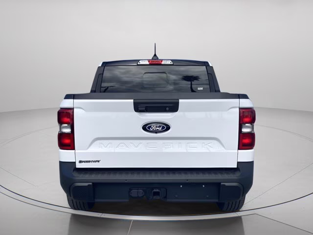 2026 Oxford White Ford Maverick LARIAT AWD Truck