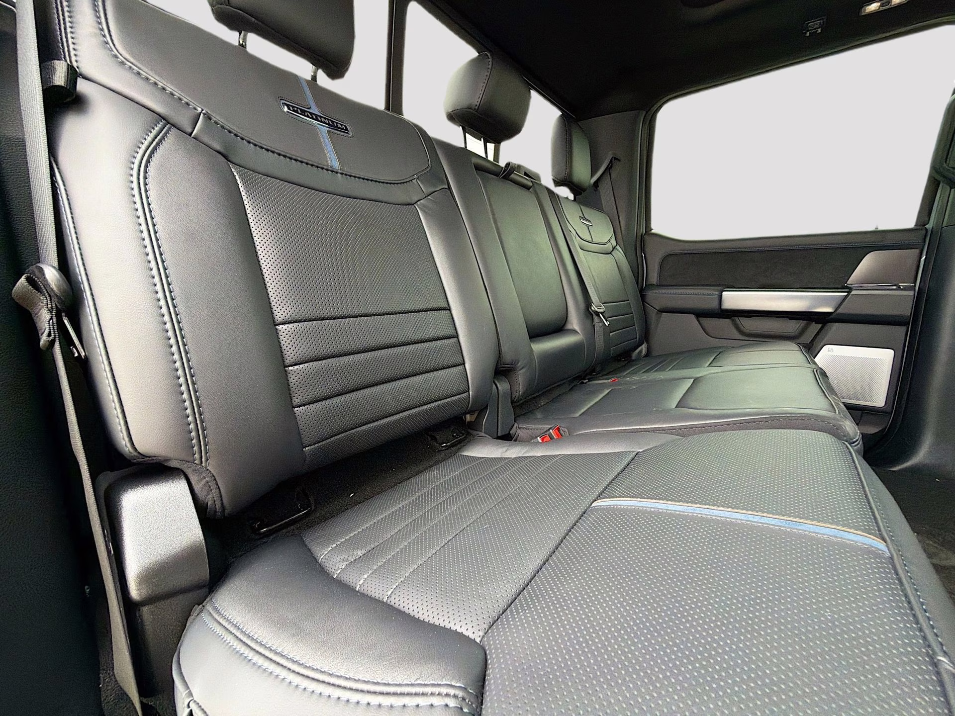 2026 Glacier Gray Ford Super Duty F-250 SRW Platinum 4X4 Truck